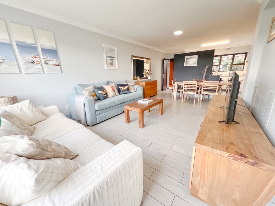 3 Bedroom Property for Sale in Castleton Western Cape